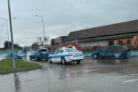 Udes u kružnom toku kod "Lesnine" u Banjaluci