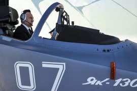 Putin letio borbenim avionima, jedan manevar izveo sam