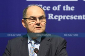 Šmit: Hvala Fon der Lajenovoj za preporuku