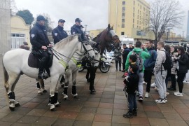 Policijska vježba i prezentacija škole MUP-a u Gradišci (FOTO)