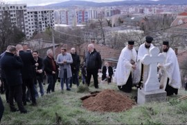 Posmrtni ostaci vraćeni na staro srpsko groblje na Kosovo