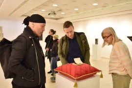 Izložba skulptura "Black star" umjetnika Darka Šobota
