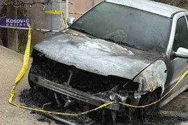 Zapaljen auto vlasnika portala Kosovo onlajn