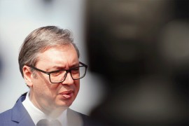Policija identifikovala muža i ženu zbog prijetnji Vučiću: Objavili ...