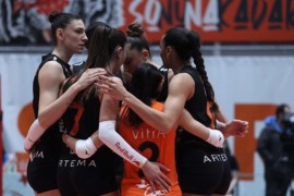 Bošković ne može sama u finale