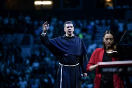 Sveštenik u Zagrebu savjetovao muškarce pa opleo po ženama