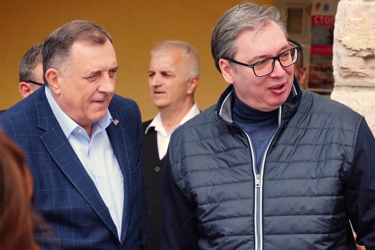 Dodik: Važno da Srbi uvijek budu zajedno i da slave sve pobjede