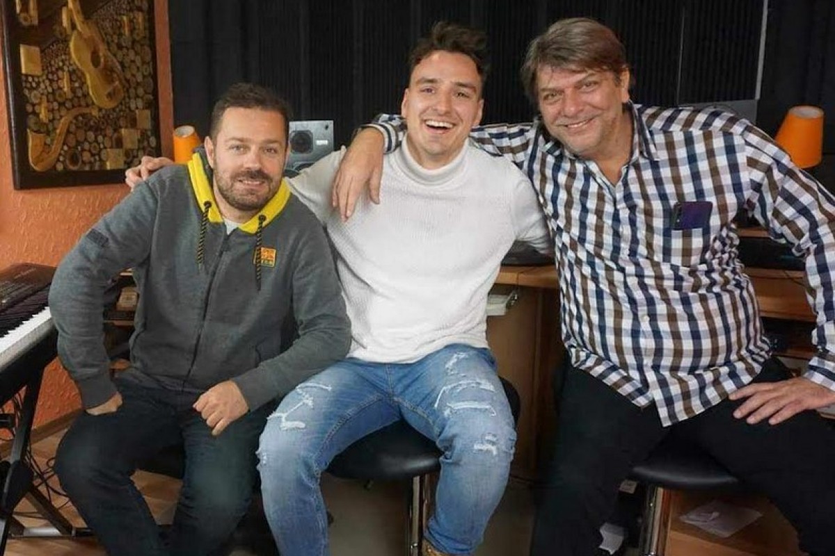 Adi Šoše objavio novu pjesmu i spot "Zabranjena riječ"