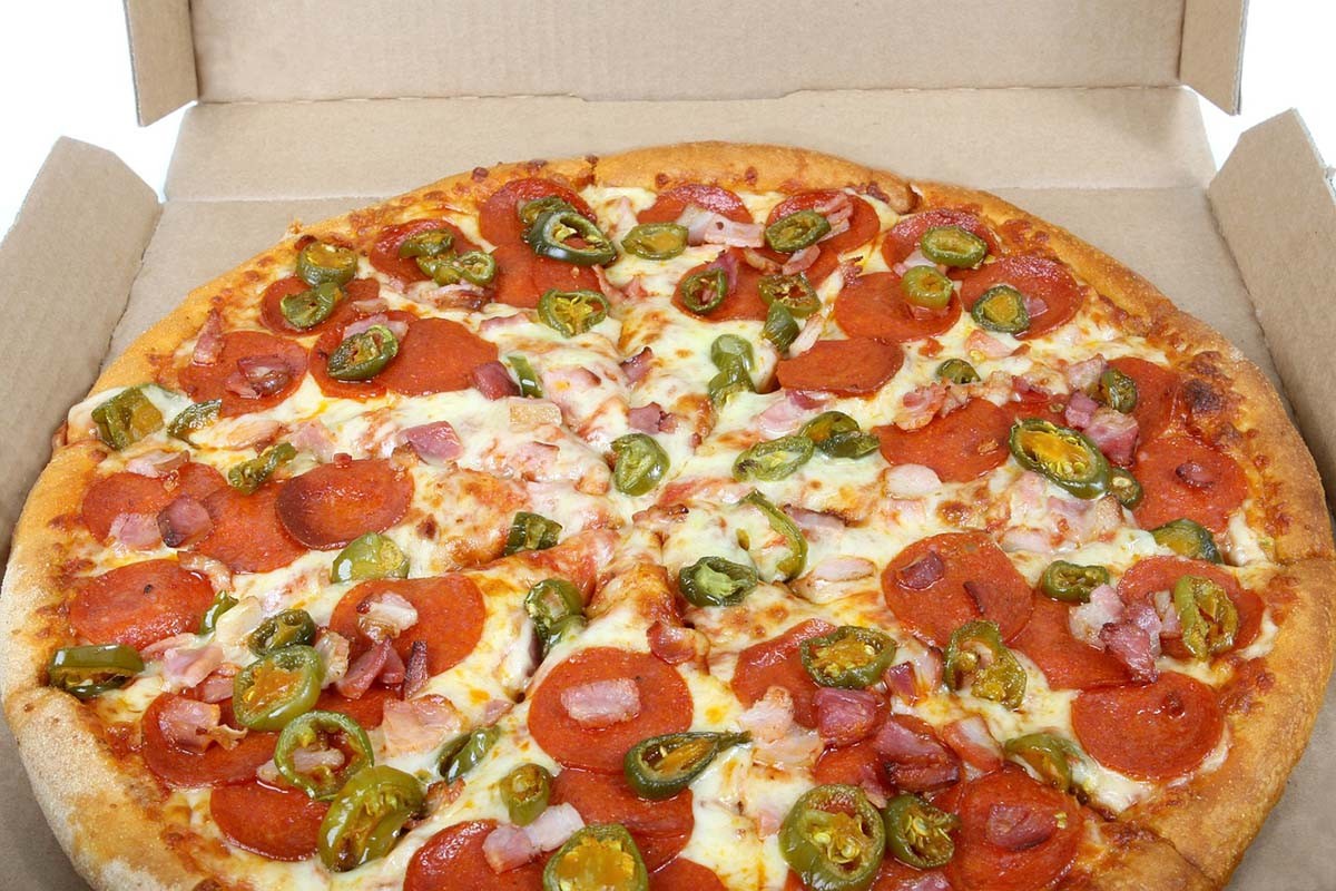 Znate li zašto su sve kutije za pizzu kockaste, a ne okrugle?