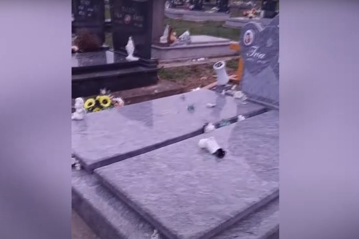 Vandalizam na groblju počinila djeca (VIDEO)