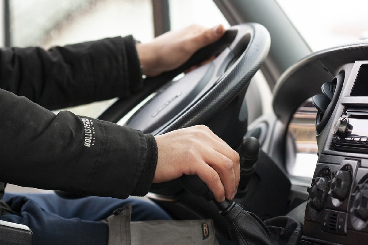 Vozač iz BiH jurio 120 km/h na putu sa ograničenjem od 50