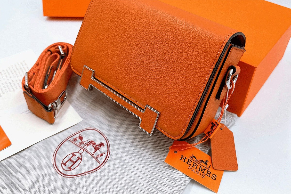 Hermes tužen zbog uslovljavanja kupaca u vezi sa prodajom torbi "Birkin"