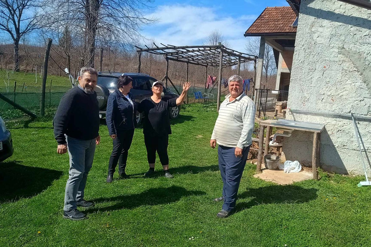 Gorak povratnički život bez vode, struje i puteva