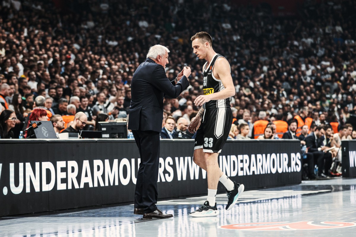 "Parni valjak" u Podgorici: Obradović mijenja čip