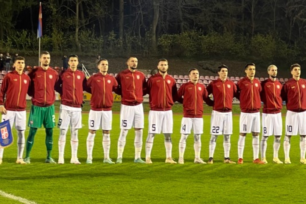 Luksemburg udaljio "orliće" od baraža