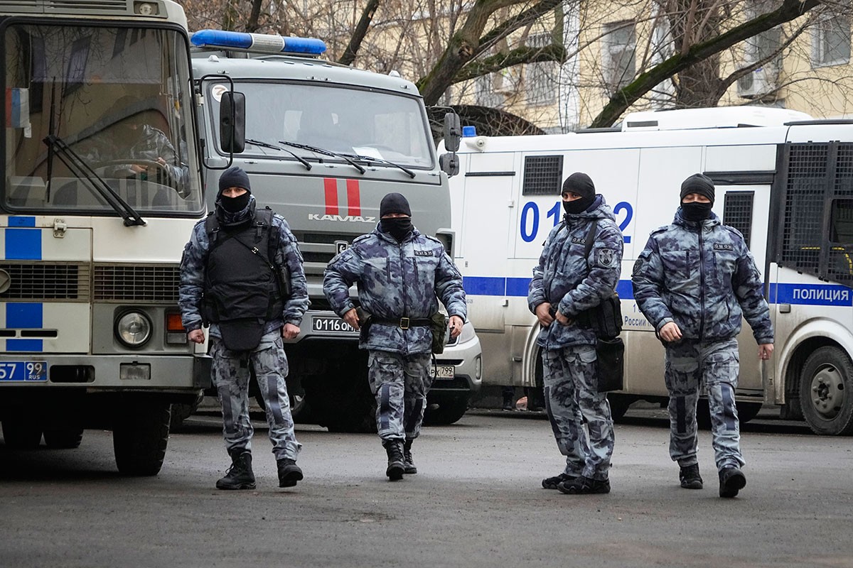 Otac i dva sina među uhapšenima zbog napada u Moskvi: Kakva kazna im prijeti (FOTO)