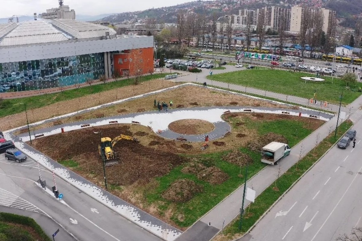 Završeno uređenje parka na Otoci