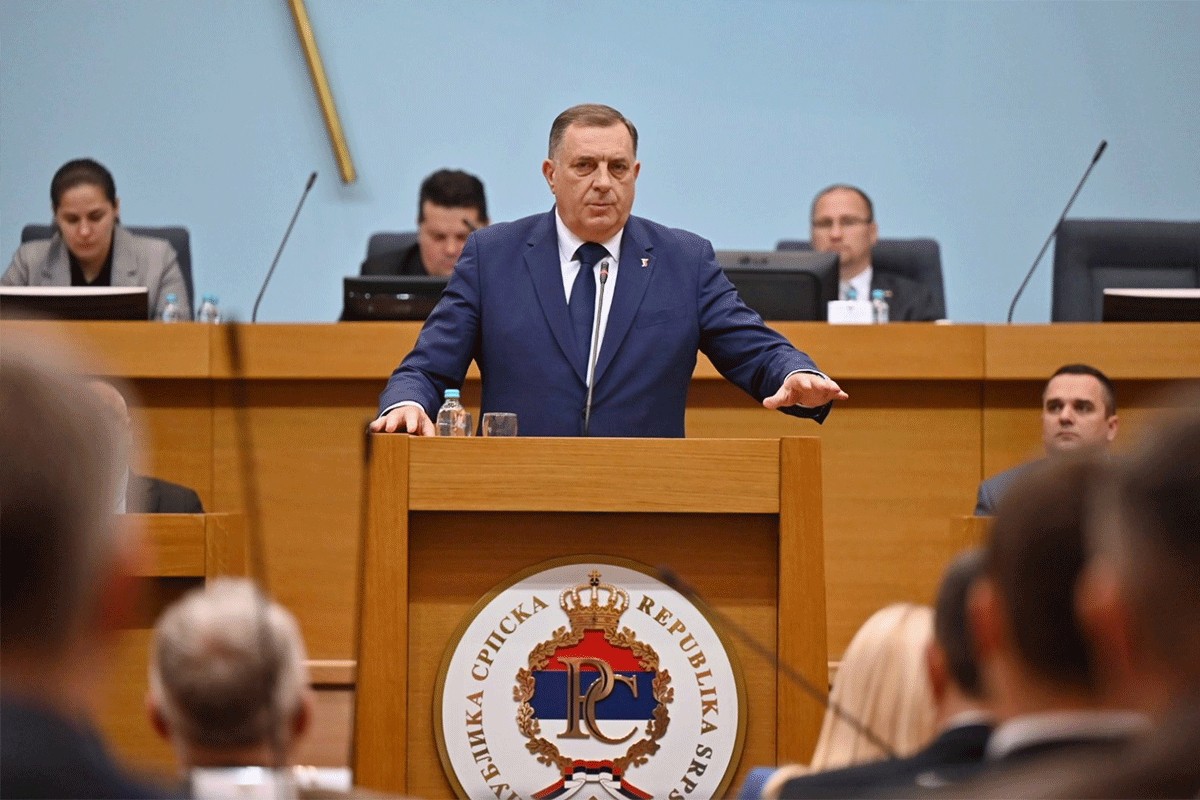 Dodik: OHR molio patrijarha Porfirija da se sastanem sa Šmitom