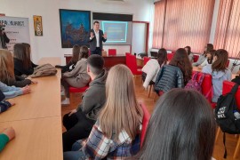 Bez poštapalice 'pa' i 'ovaj' mladi ne počinju rečenicu (VIDEO)