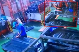 Robot smrskao radnika na smrt