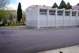 Završna faza uređenja igrališta OŠ "Antun Branko Šimić"