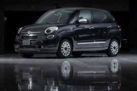 Na prodaju poseban Fiat 500L: Papa se vozio u njemu (FOTO, VIDEO)