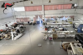 Italijanska policija: Armanijeve torbe proizvodili eksploatisani ...