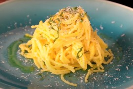 Tjestenina s limunom i parmezanom