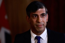 Sunak: Britanski avioni obarali iranske dronove
