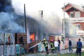 Tragedija u Srebreniku: Jedna osoba poginula u požaru, povrijeđeni ...