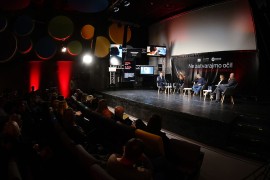 Prva panel-diskusija u okviru projekta "Ne zatvarajmo oči! Zaštitimo ...