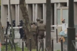 Drama u Parizu: Muškarac prijetio da će se raznijeti u iranskom ...