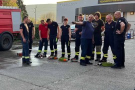 Hrabra Marijana Lasić obukla vatrogasnu uniformu
