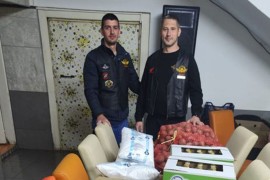 Članovi Moto kluba donirali namirnice "Mozaiku prijateljstva"