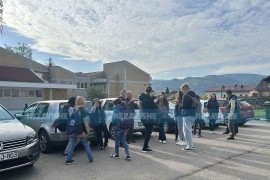 Ministarstvo o protestu roditelja u Banjaluci: Nismo dobili niti jednu ...