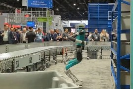 Robot "izdahnuo" tokom demonstracije izdržljivosti (VIDEO)