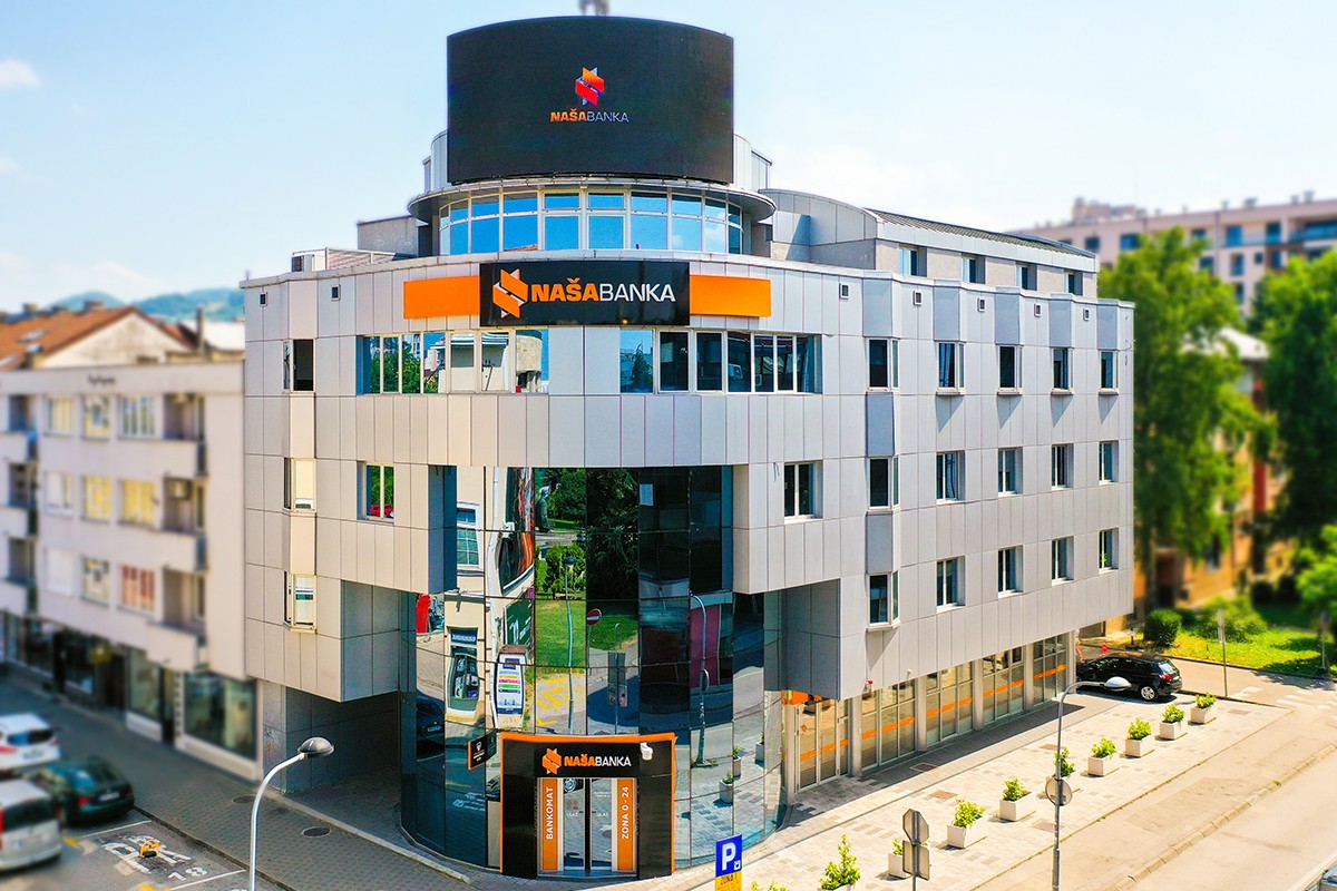 Naša banka a.d. Banja Luka sa našim ljudima duže od 130 godina
