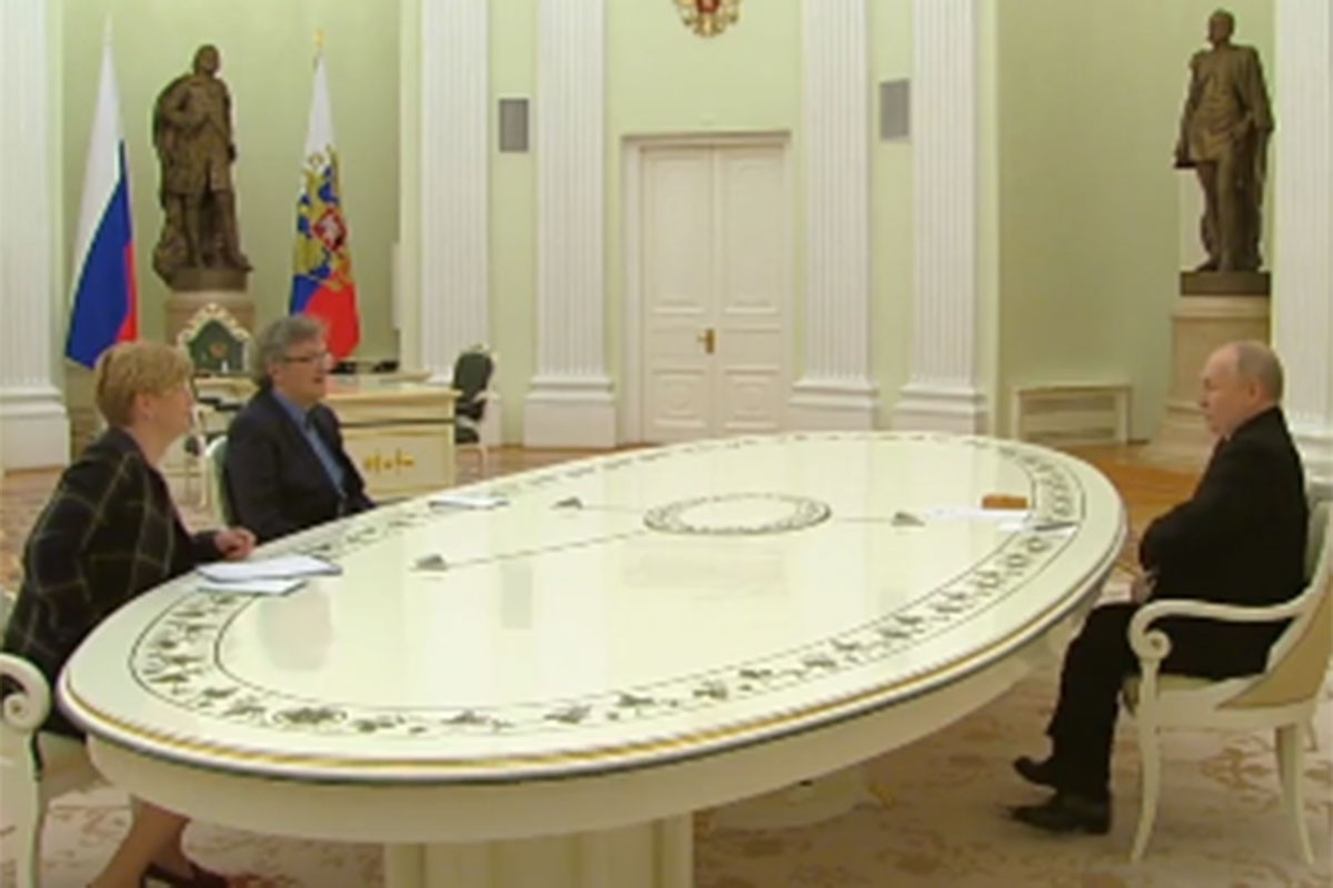 Putin se sastao sa Kusturicom: "Dešavanja u Srbiji i Ukrajini veoma slična"