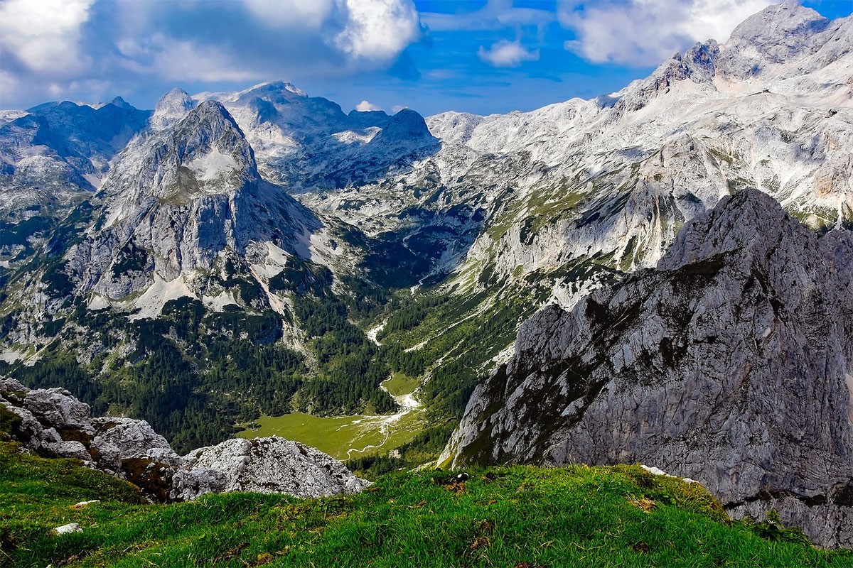 Dvojica državljana Srbije pronađeni mrtvi u Sloveniji