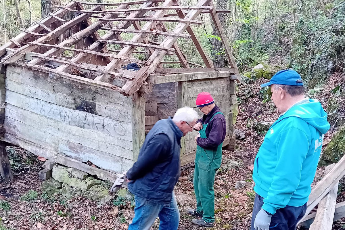 Mještani obnavljaju staru vodenicu, biće kao nekada
