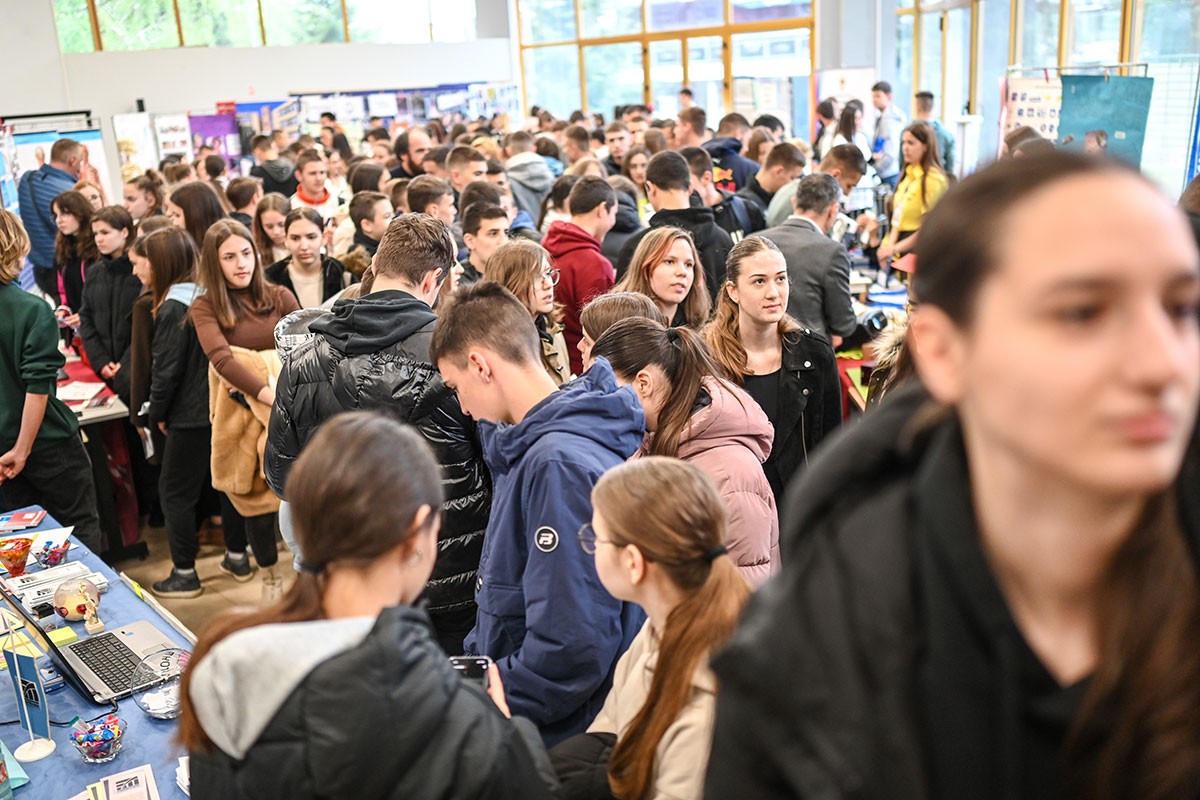 Maturanti upoznali zanimanja deset banjalučkih srednjih škola (VIDEO)