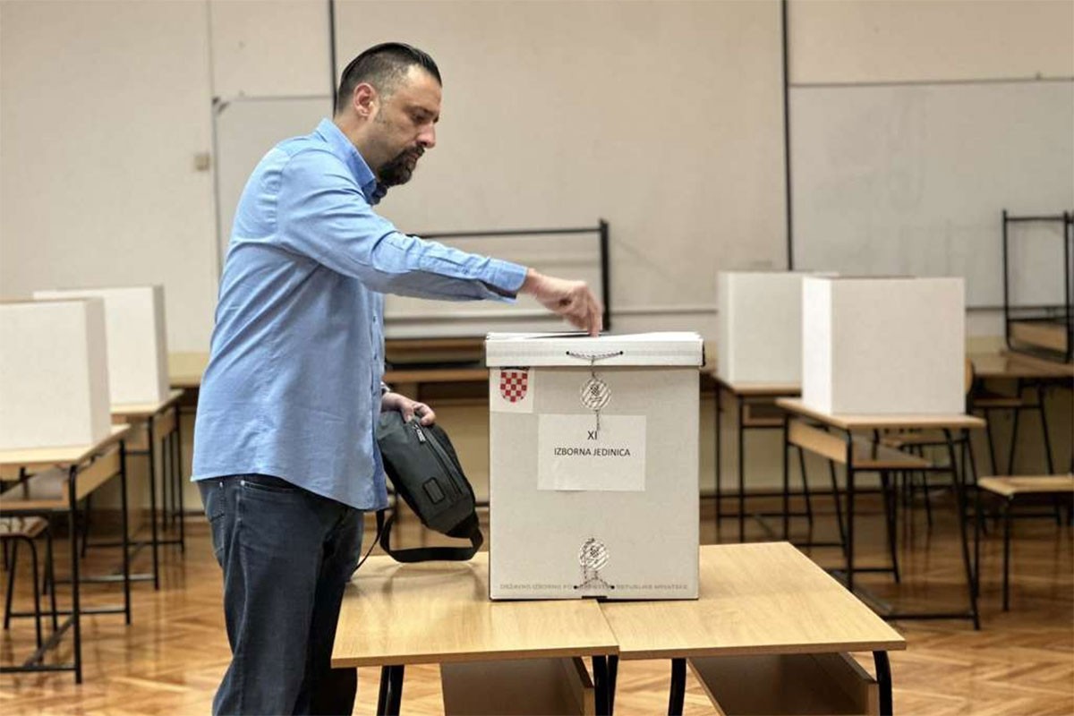 Babić: U BiH sva birališta zatvorena na vrijeme, sve proteklo u najboljem redu