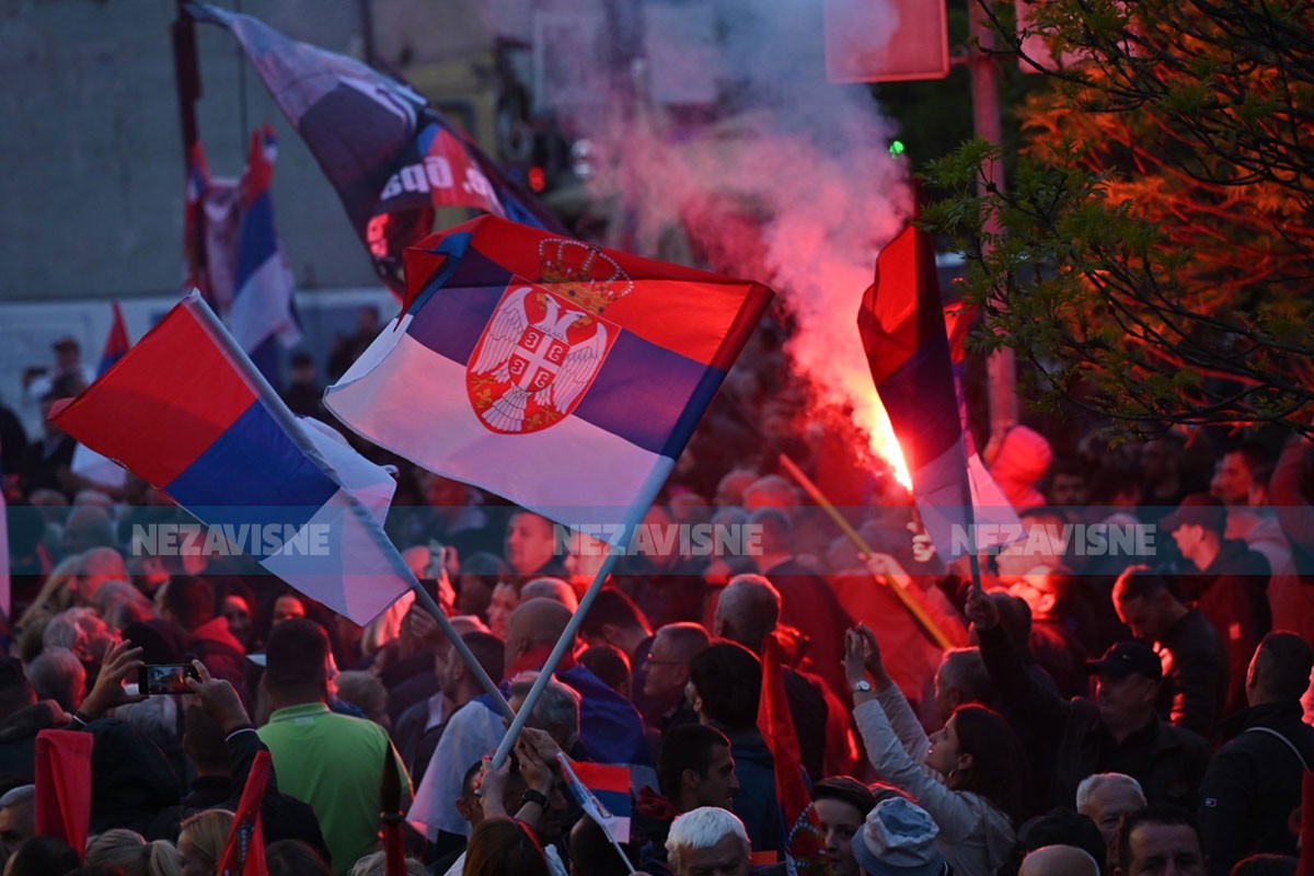 Pogledajte kakva je bila atmosfera na mitingu "Srpska te zove" u Banjaluci (FOTO, VIDEO)