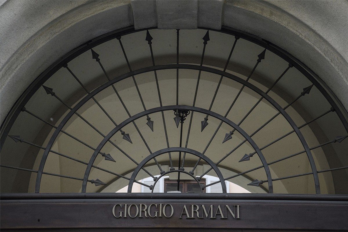 Đorđo Armani ne isključuje spajanje svoje kompanije sa većom firmom