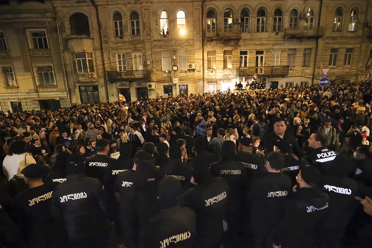 Hiljade Kolumbijaca na protestima protiv reformskih planova predsjednika