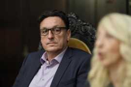 Knjiga Đorđa Vukovića: Zaliječimo gromoglasno neznanje koje nas ...