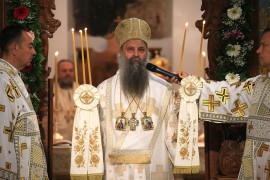 Patrijarh Porfirije: Verovati u Boga koji je vaskrsao iz mrtvih, ne u ...