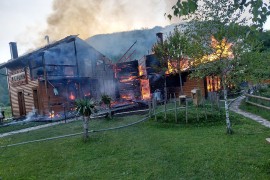 Izgorio restoran u Ribniku (FOTO)
