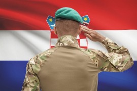 Oficir hrvatske vojske tjerao vojnike da mu grade kuću
