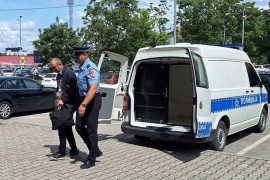 Predložen pritvor nastavniku osumnjičenom za polno uznemiravanje ...